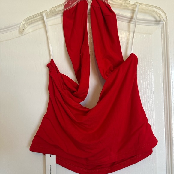 Commense Red Off-Shoulder Backless Top - Picture 7 of 8